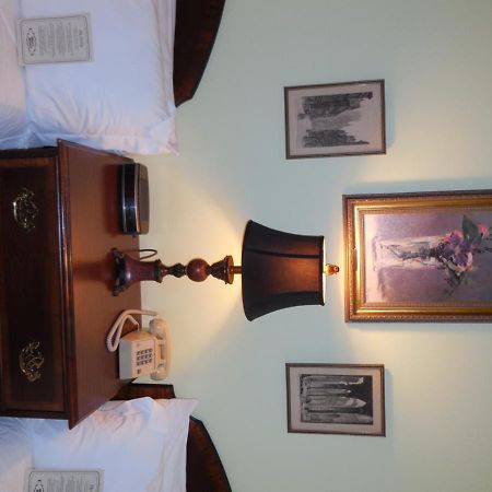 Higher Ground Hotel Independence Luaran gambar